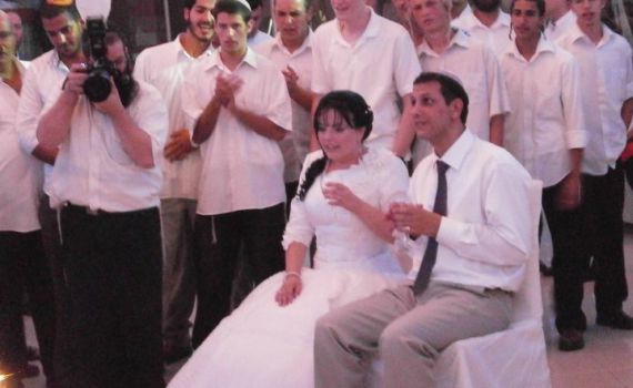 אין מי שירקוד בחתונה? הזמינו את צוות 'משמחים'