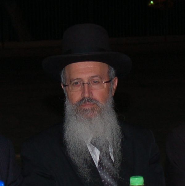 כל בניי יראי שמים ולומדי תורה בזכות שגדלו בערים חילוניות