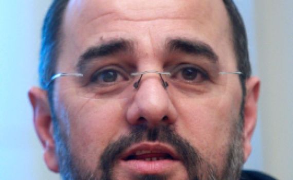 עובדי המועצות הדתיות יעברו קורסים לשיפור השירות