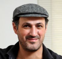 גולן אזולאי בישיבת כינור דוד: "הלוואי וילדיי ילמדו כאן"