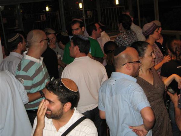 ברנז'ה: העיתונת הדתית בפתיחת שנה בבית הספר עובדה