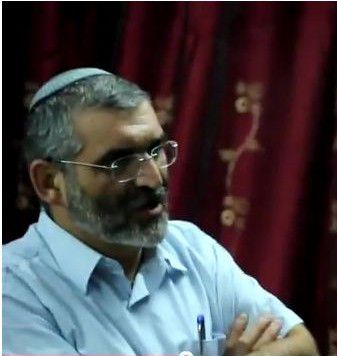 צפו: בן ארי בא לבקר באולם חתונות של מסתננים