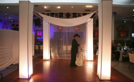 דעה: טוב שעצרו את החתונות בשיטת "השתמש וזרוק"