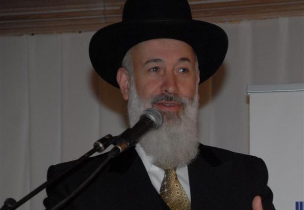 הרב מצגר: למנות את השופט נועם סולברג לעליון