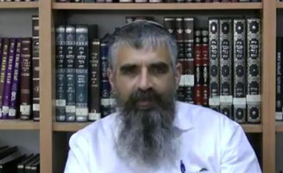 הרב יובל שרלו: הרוב החרדי הדומם אשם בהדרת הנשים