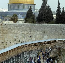 אריה אלדד ואורי אריאל ינסו לפרוץ להר הבית
