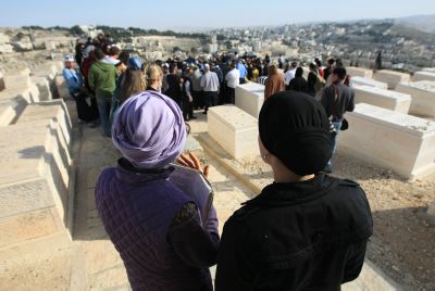 דעה: מניעת הספד מנשים – מעשה אכזרי במיוחד