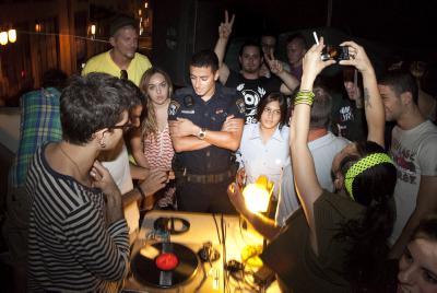 שלא עשנו כגויי הארצות: בין ראש השנה לסילבסטר