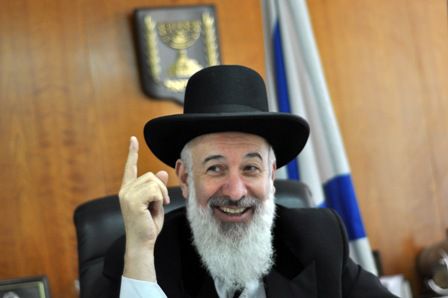 לרב מצגר הוצע להתמנות לרבה הראשי של בריטניה