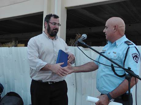 בישיבת שעלבים עושים "שולם" עם המשטרה