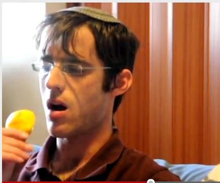 אנדרדוס: בורא פרי ה……. ה…….