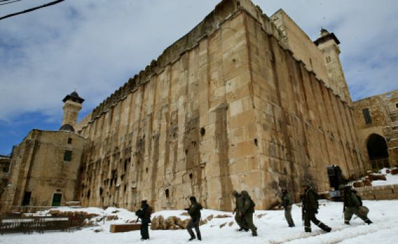שלג: אין לימודים בקרית ארבע, שלג קל בגוש עציון