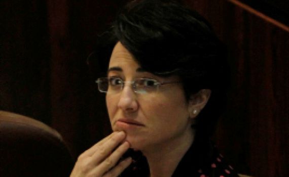 חנין זועבי ביקרה בחברון וכמעט פרצה בבכי