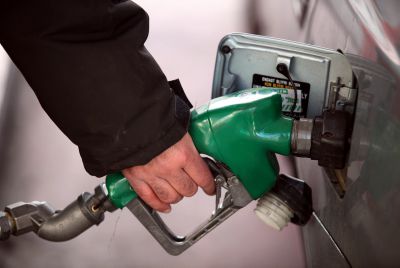 חכו עם התדלוק: ביום רביעי צניחה במחירי הדלק