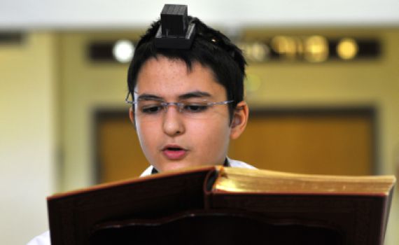 פרשת תרומה: מהי הדרך הנכונה לעבוד את הקב"ה?