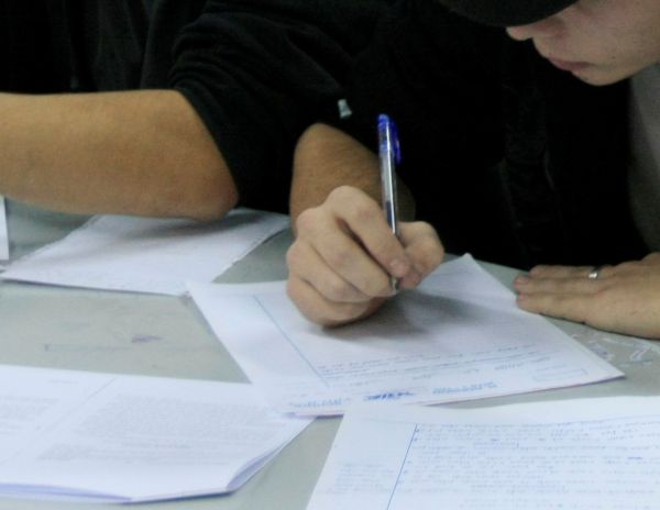 אברכים שכרו כפילים שייבחנו במקומם במבחני הרבנות