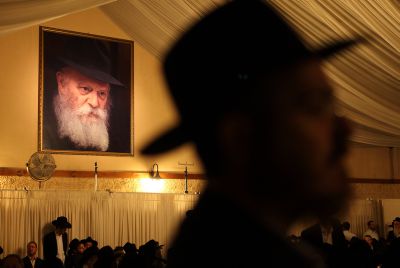 הרב, האם מותר להתפלל בבית כנסת של משיחיסטים?