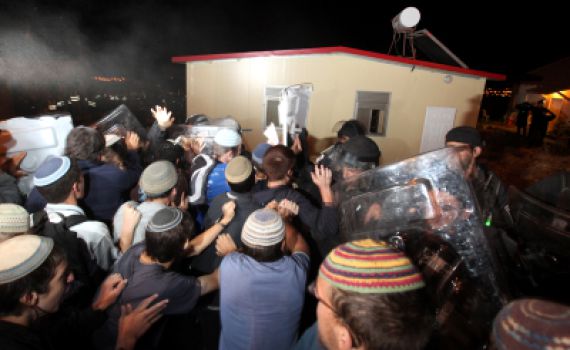 תושבי מגרון מודיעים: לא נתפנה בעצמנו מהבתים