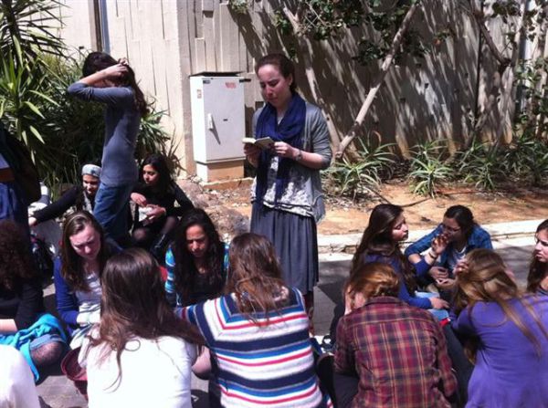 צעירי הציונות הדתית בתמיכה ליהודי טולוז