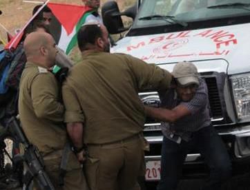 צפו: הסמח"ט הדתי מראה מי בעל הבית על ארץ ישראל