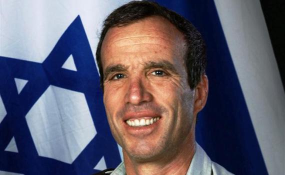 תזכורת: האלוף אלעזר שטרן היכה מתנחלים עם קת הרובה