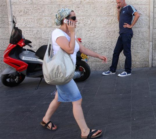 תהיי דתיה טובה ותשתקי