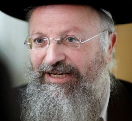 הרב שמואל אליהו מונה למכור את החמץ של מד"א