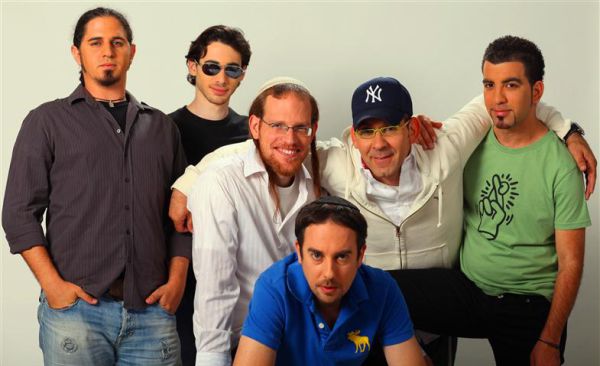 יא בה YE מודיעים לא תנצחו אותי כל כך מהר