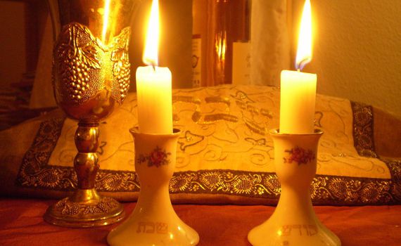 רלוונטי: הלכות יום טוב שחל להיות במוצאי שבת