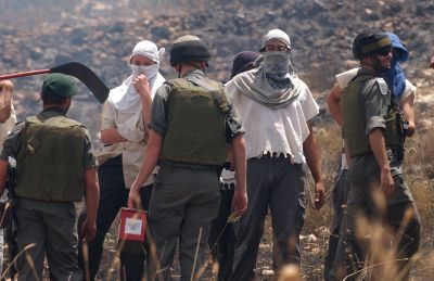 הפתרון אצל הרבנים: תתירו לצלם אירועים בשבת