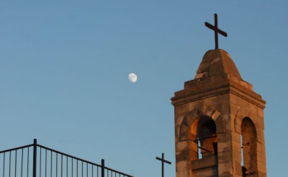 חיילים דתיים מיחידה מובחרת נדרשים לבקר בכנסיה