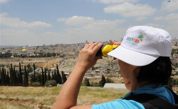יום ירושלים: שיא מטיילים בגוש עציון