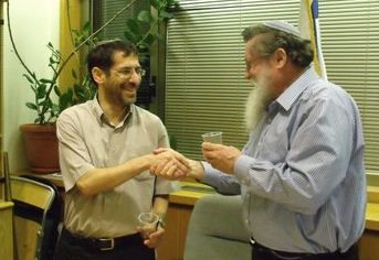 כצל'ה חתם על הסכם עם אורבך; הרב ליאור לא אישר