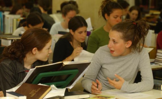 ההורים נדרשו להתחייב; האולפנה טרם קבעה את המחיר