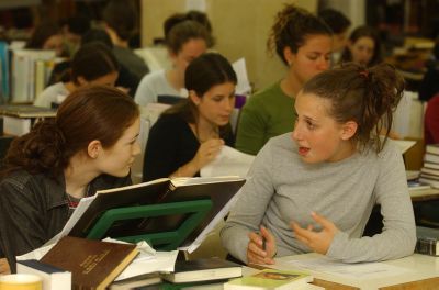 ההורים נדרשו להתחייב; האולפנה טרם קבעה את המחיר