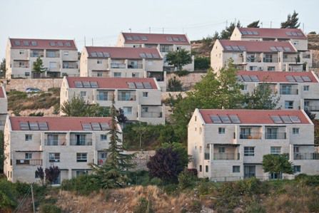 אלפים יצעדו מגבעת האולפנה לכנסת בקריאה לאשר את חוק המאחזים