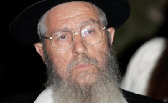 לא יאומן: הרב ישראל אריאל הורחק לצמיתות מהר הבית