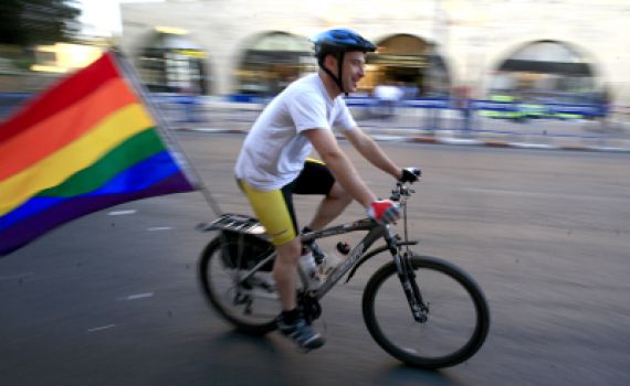 על מלחמות ומלחמות אחרות/ תגובה