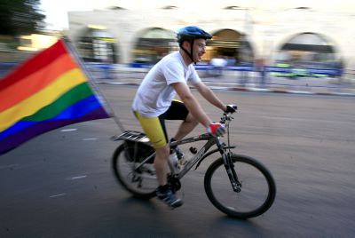 על מלחמות ומלחמות אחרות/ תגובה
