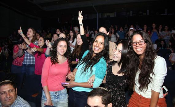 מדינת ישראל מצדיעה למתנדבות השירות לאומי