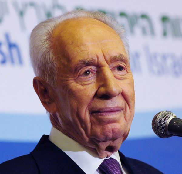 פרס: ההתנחלויות מסכנות את הרוב היהודי בארץ ישראל