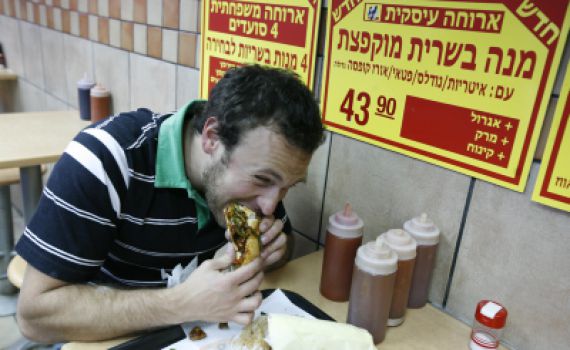 ווארט לתחילת הש"ס: למה התלמוד נפתח בארוחת ערב?