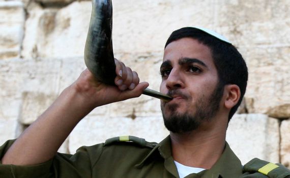 יוזמה: להשלים מניין בבסיסי צה"ל בראש השנה