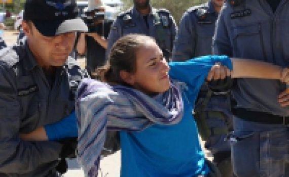 פינוי מגרון: כוחות יס"מ מגרשים את הנערים המתבצרים