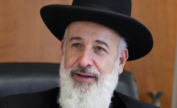 המשטרה: תשתית ראייתית להעמדת הרב יונה מצגר לדין