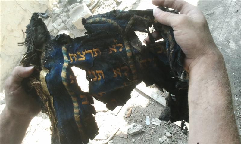 עשרים שנה אחרי שנשרף יחזור בית הכנסת לפעילות