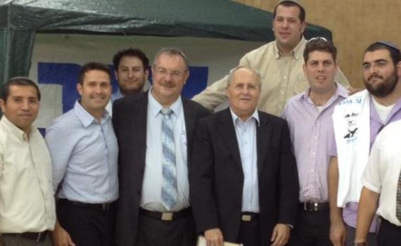 אורלב בכנס פעילים: הבחירות לא נקבעות בפייסבוק