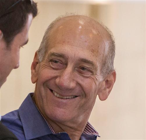 יכול לחייך? נדחתה בקשת הפרקליטות בנושא אהוד אולמרט