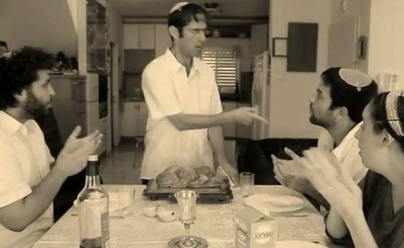 אנדרדוס: לא על הלחם לבדו