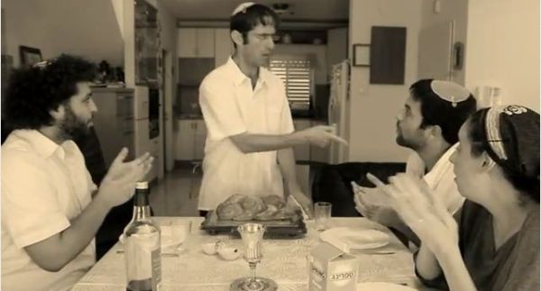 אנדרדוס: לא על הלחם לבדו